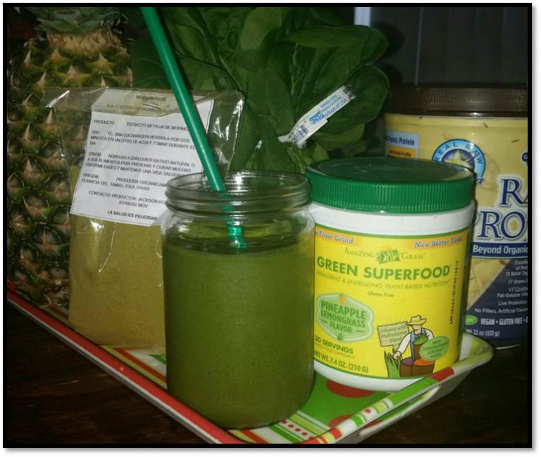 Spinach Pineapple Smoothie